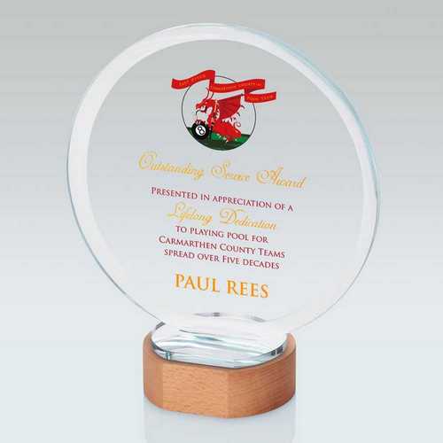 CLEAR GLASS CIRCLE ON LIGHT WOOD BASE (10mm THICK)