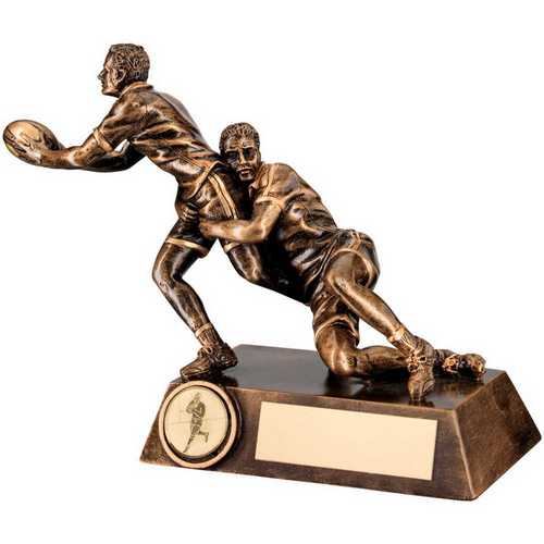 BRZ/GOLD DOUBLE RUGBY 'TACKLE' FIGURE WITH PLATE (1in CENTRE)