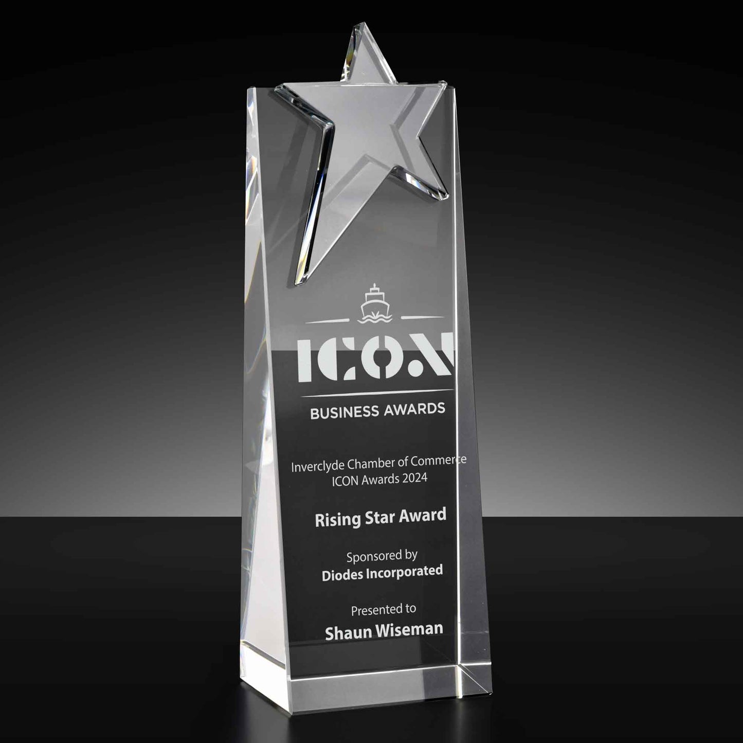 Guide Star Mounted Crystal Star Award 21.5cm (8 1/2")